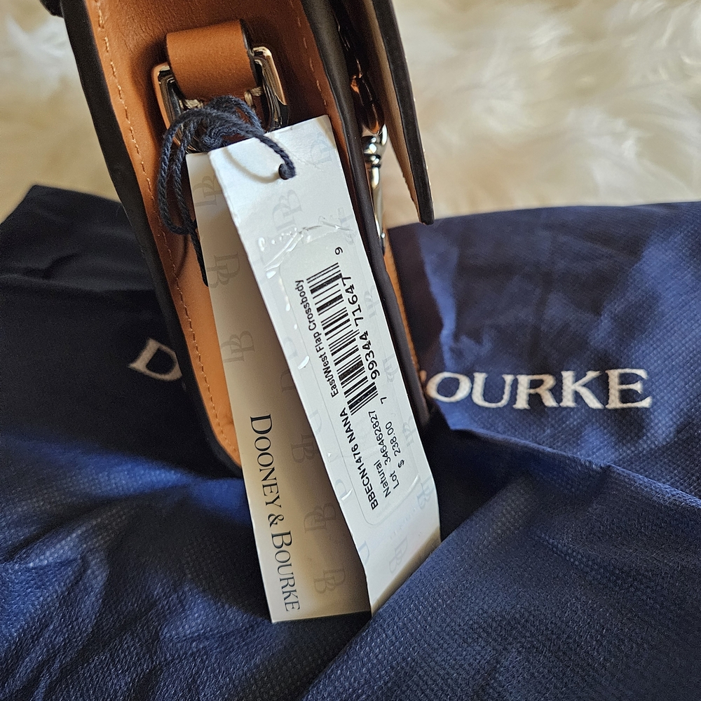 Dooney & Bourke Tan and Brown Crossbody Bag - Picture 4 of 11
